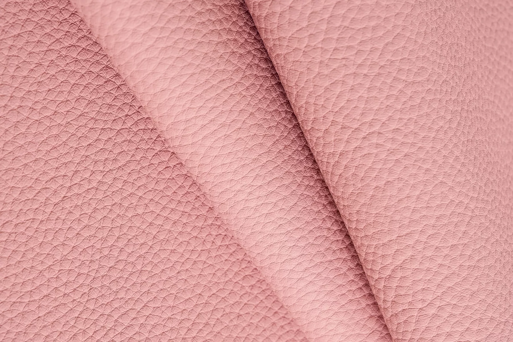 Full grain pebble leather (Big grain)