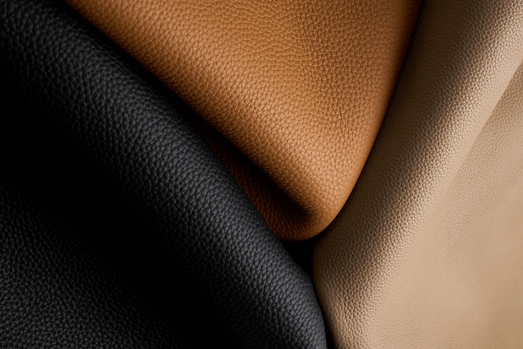Pebble grain leather (Small grain)