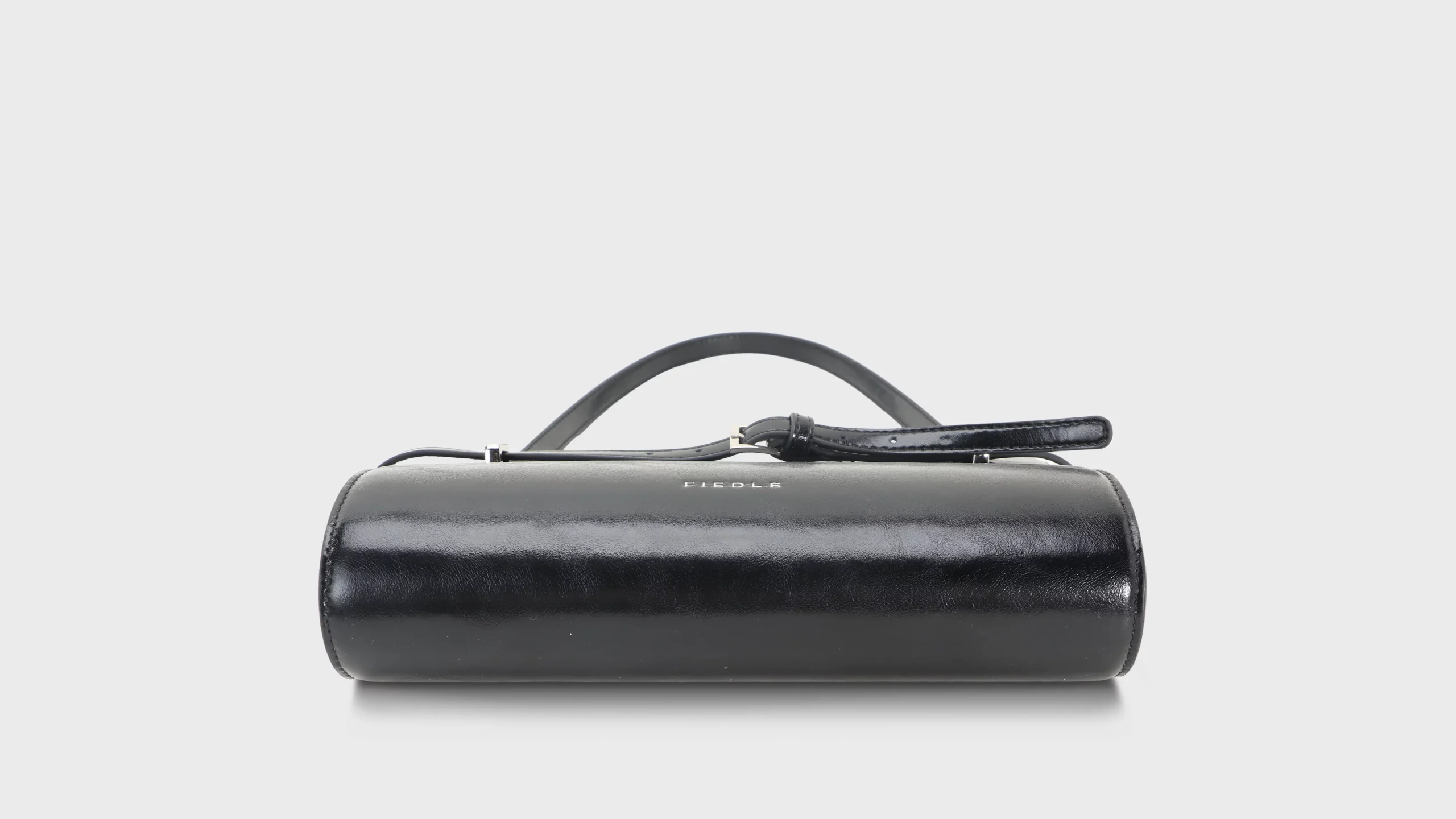 Oil Wax Cow Leather – S11311