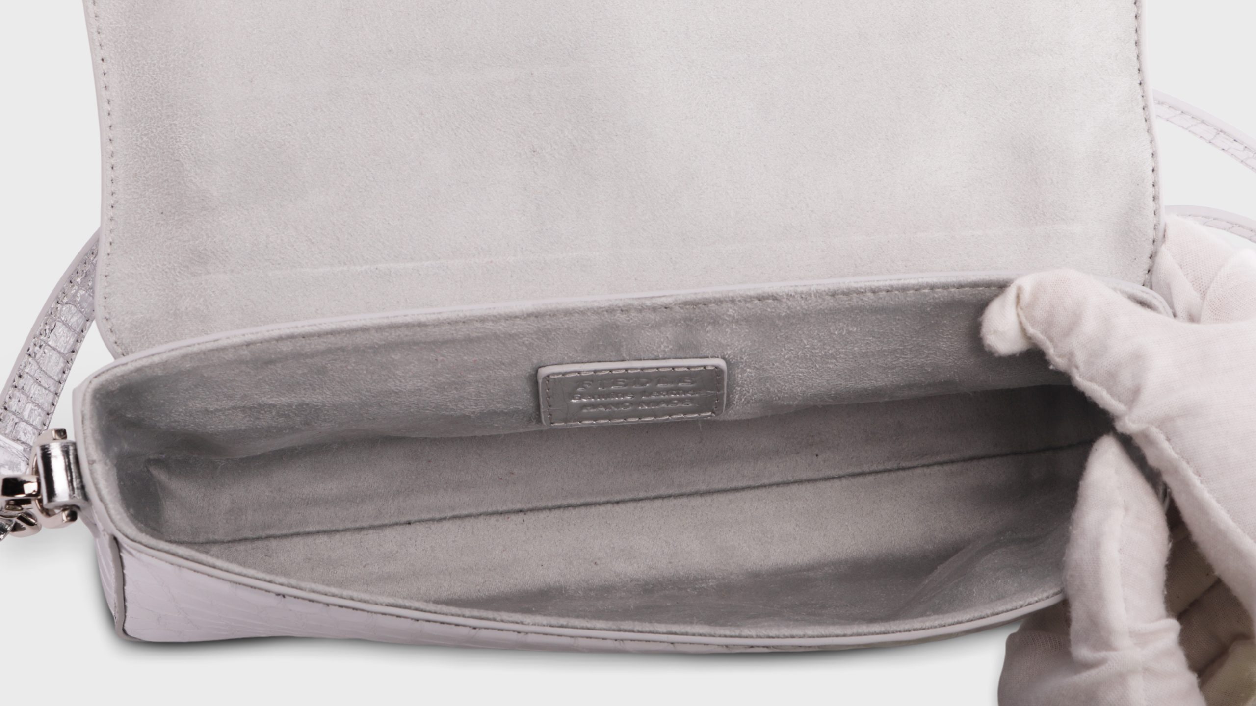 Metallic Leather – S8937