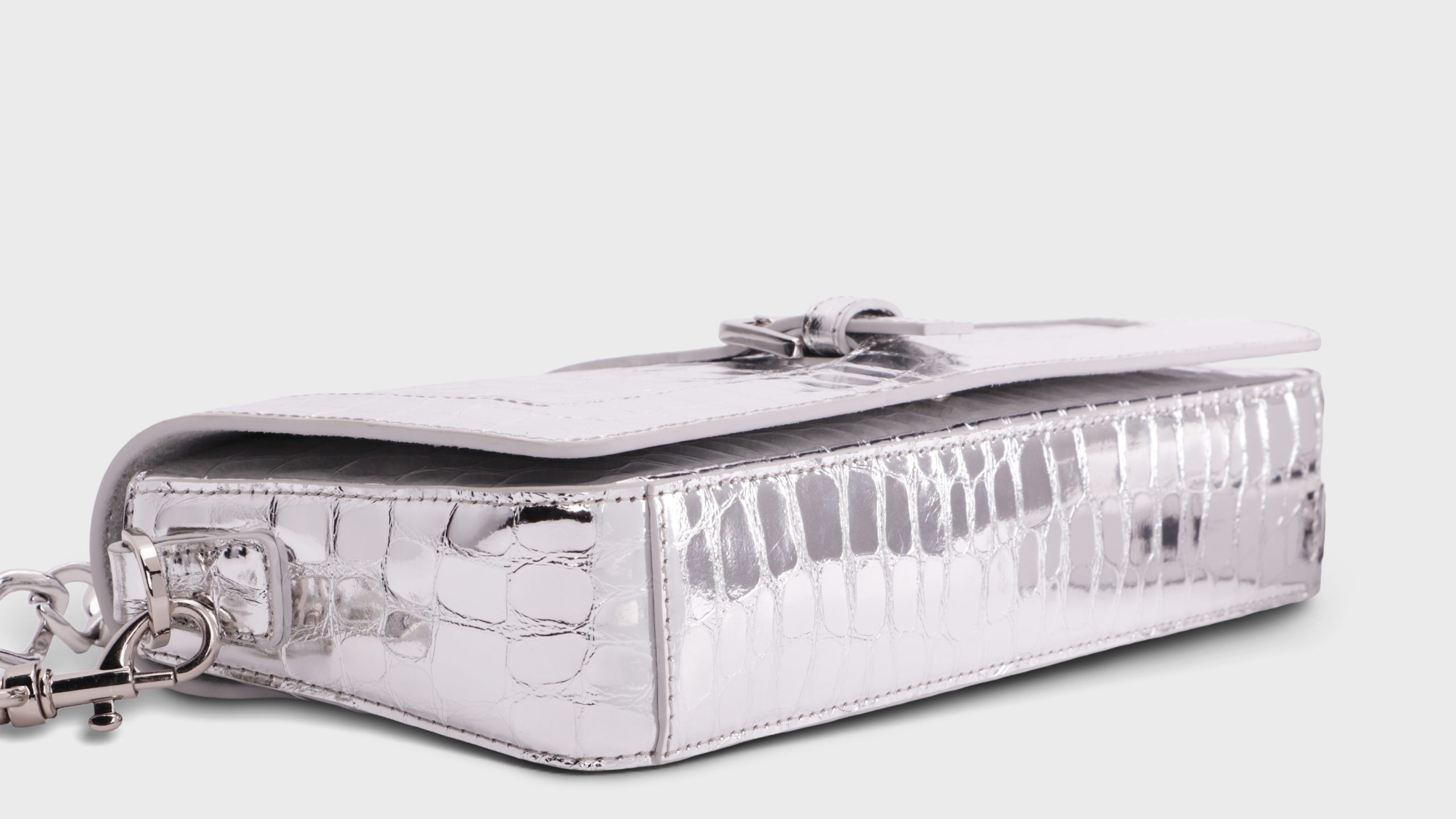 Metallic Leather – S8937