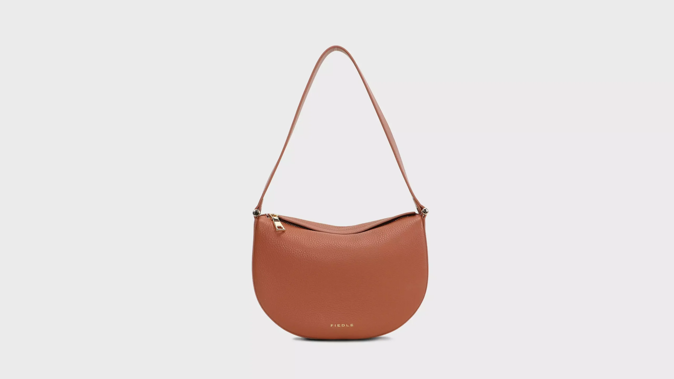 Leather Crescent Bag in Grained Cowhide – S8902