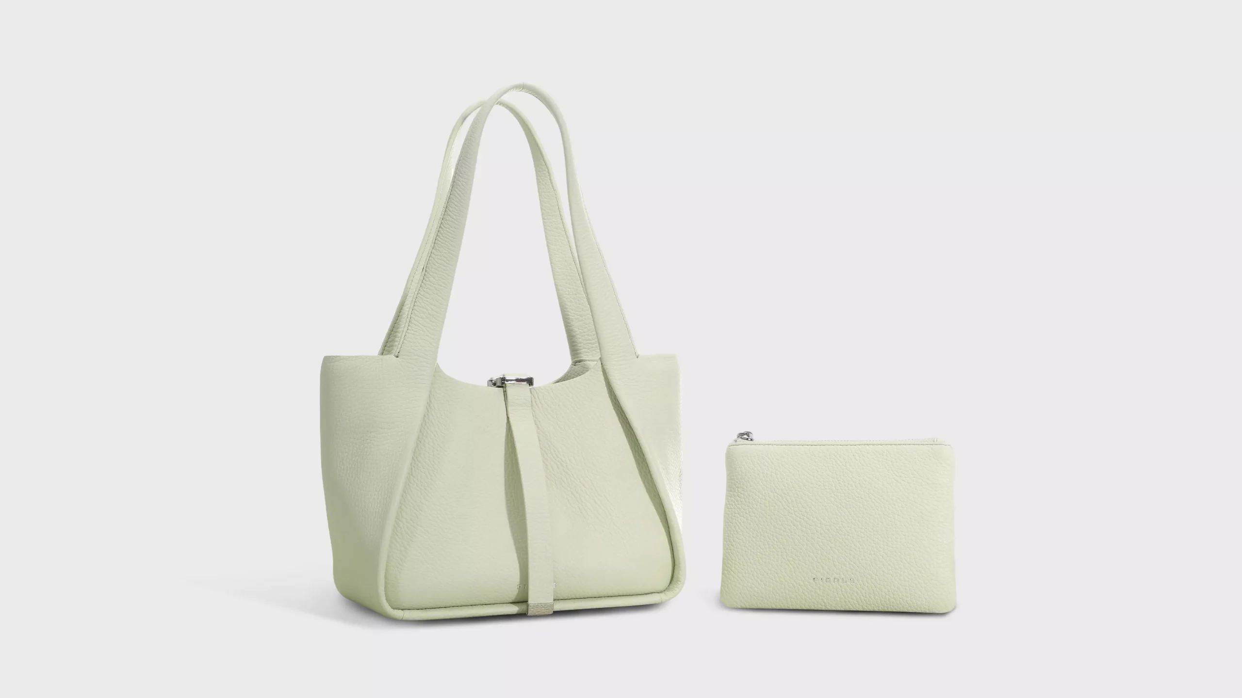 Leather Belted Bucket Bag in Pebble Grain – S10804