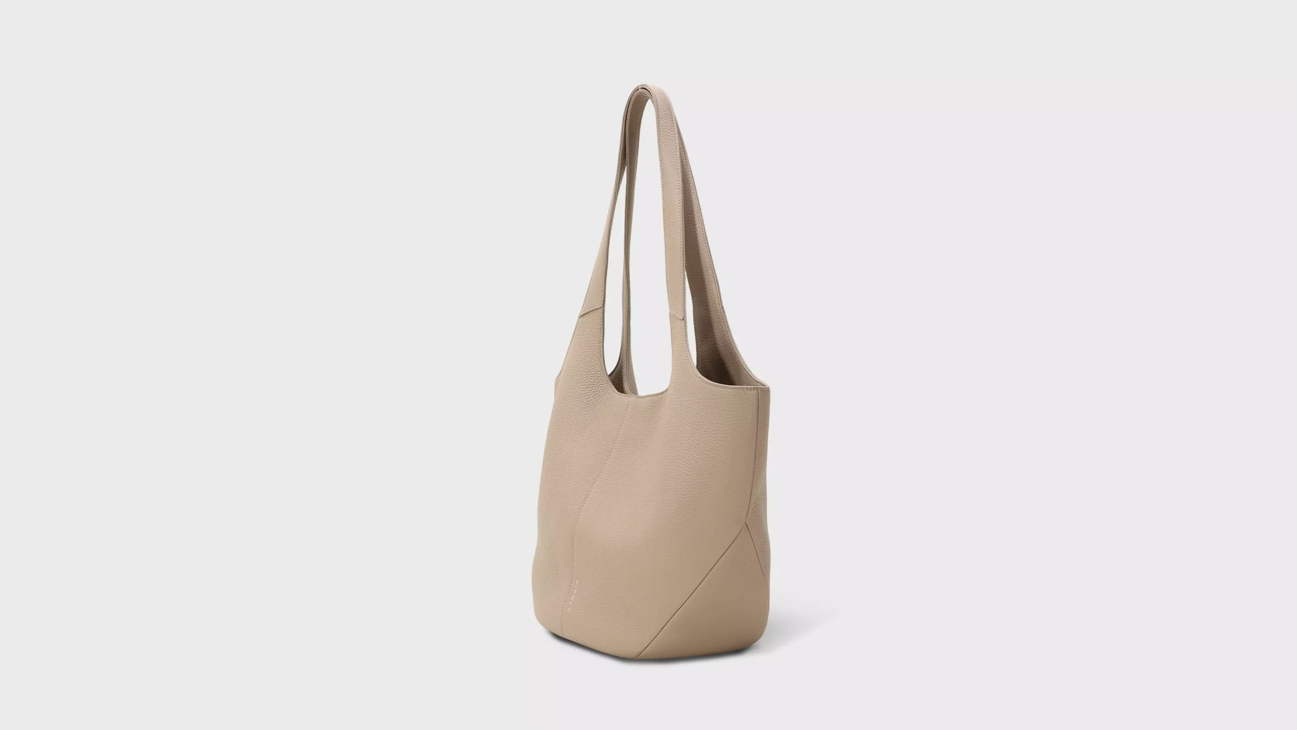 Leather Minimalist Tote Bag in Grained Cowhide – S11878