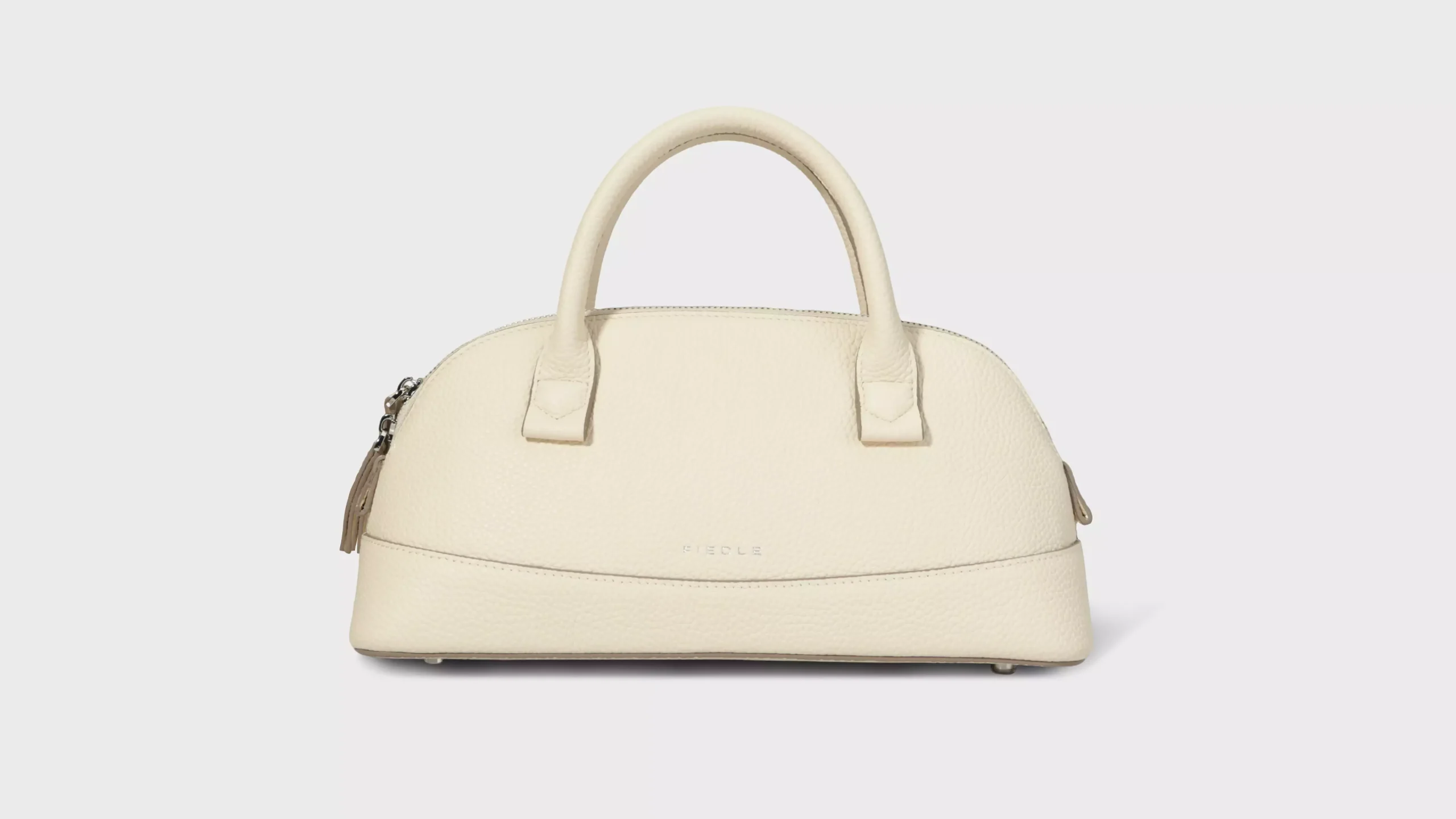Leather Dome Bag in Cloud White Grained Cowhide – S9964