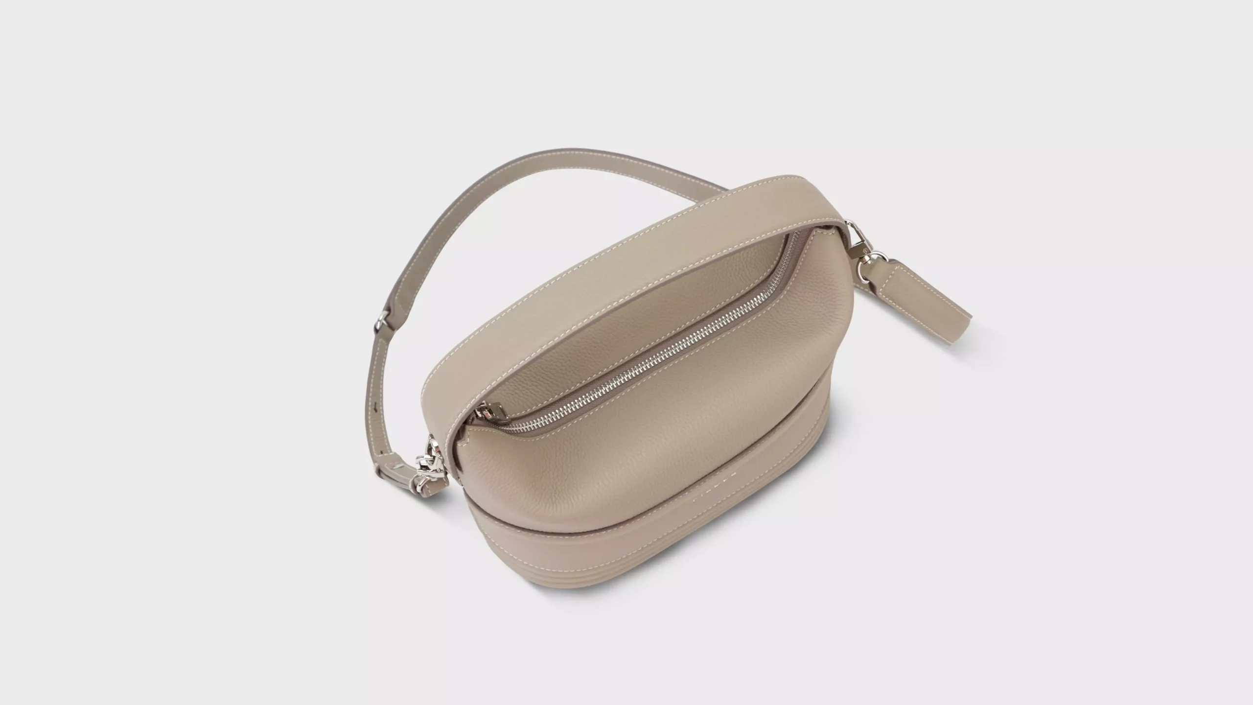 Leather Top Handle Bag in Pebble Grain – S9776