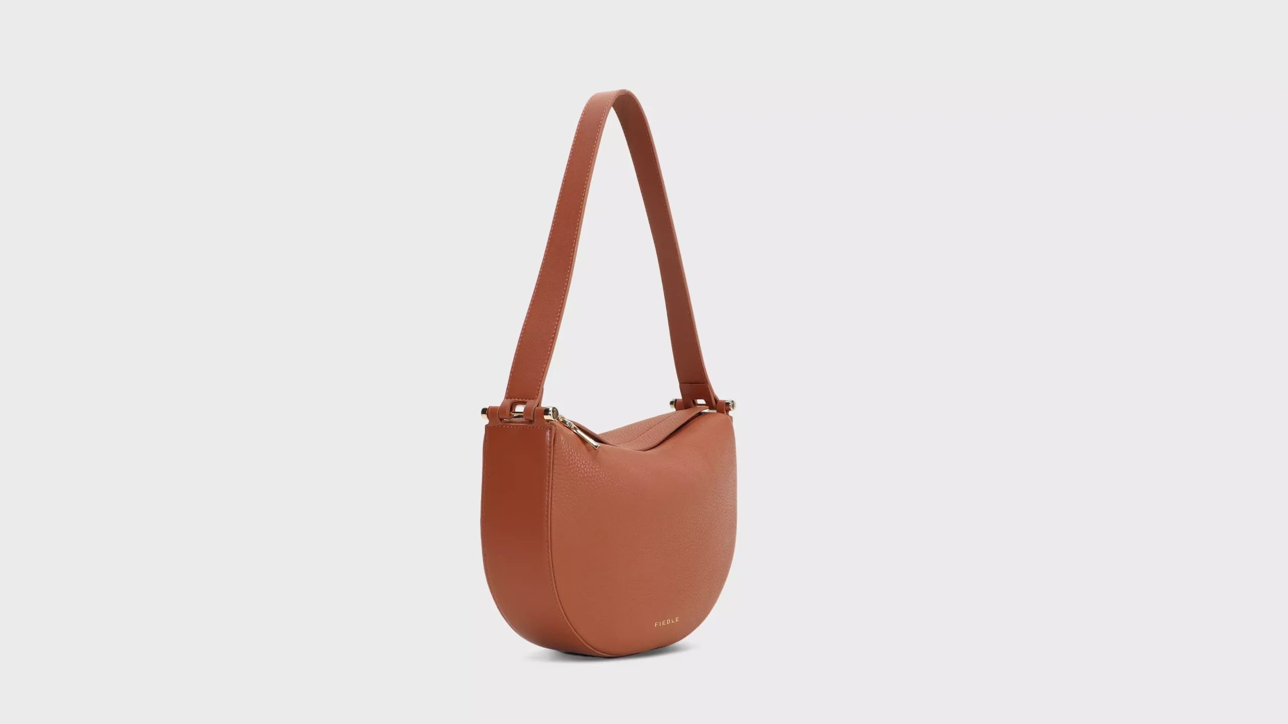 Leather Crescent Bag in Grained Cowhide – S8902