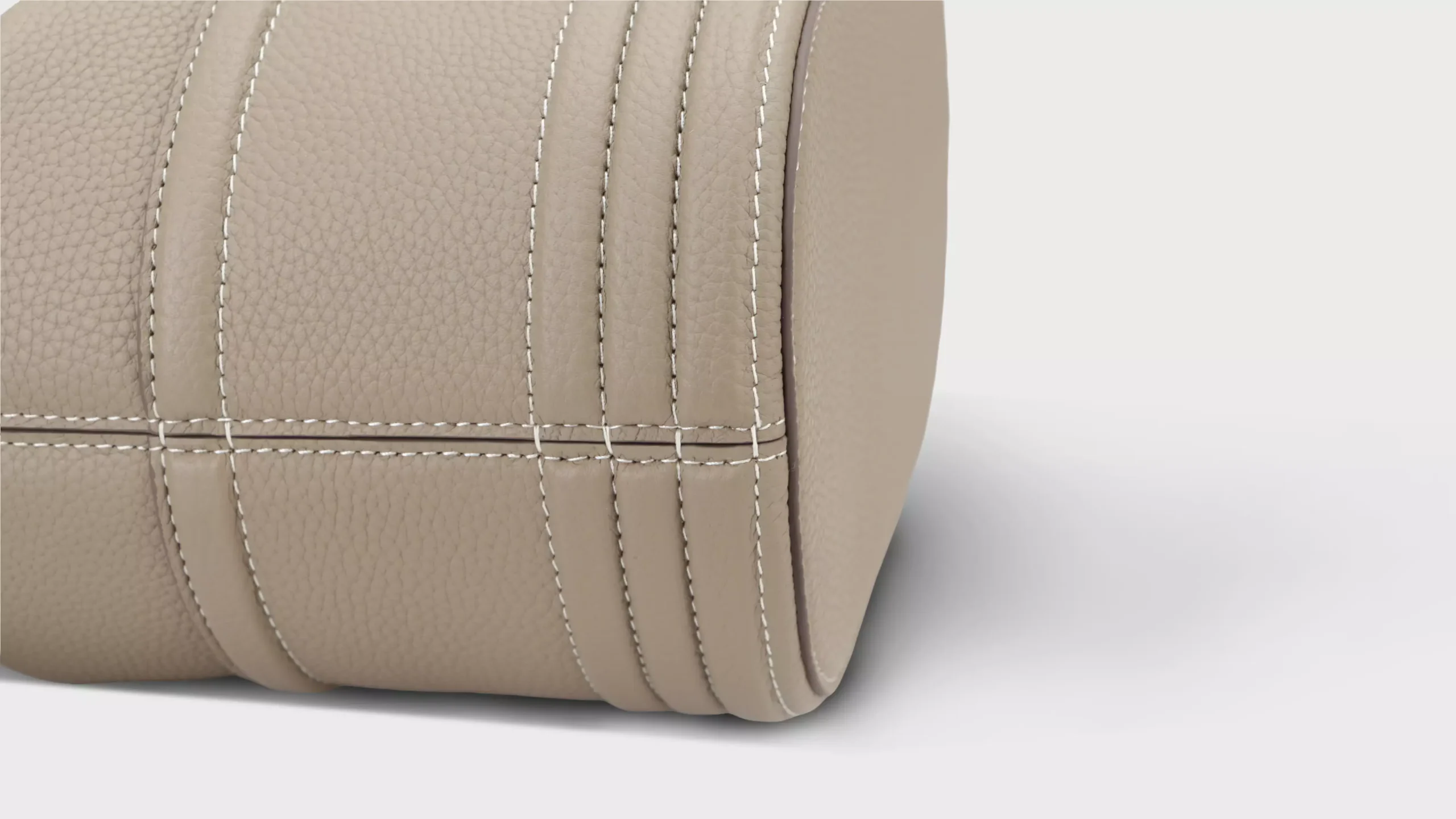 Leather Top Handle Bag in Pebble Grain – S9776